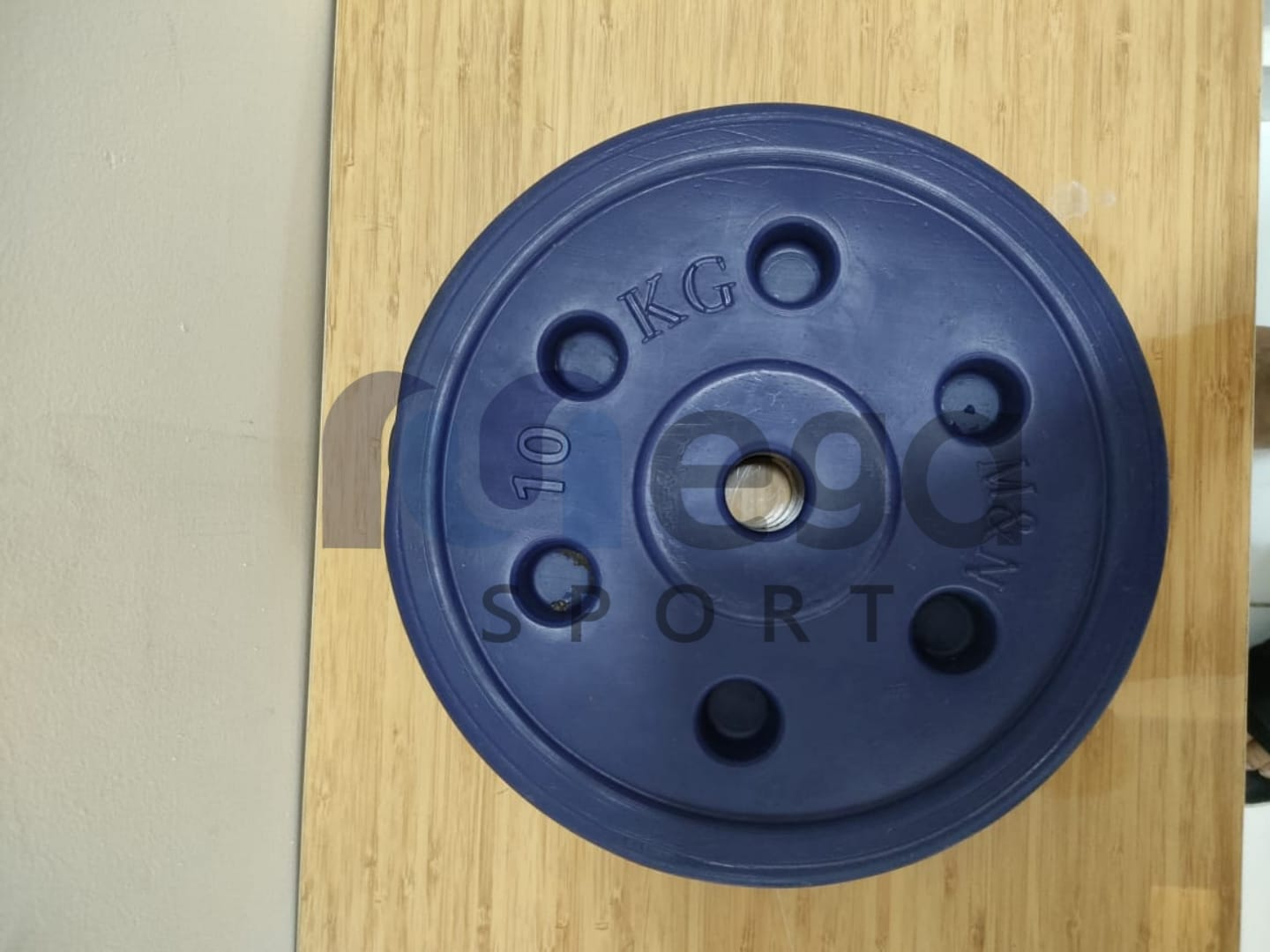 طارات بلاستيك فتحه ضيقه 10ك