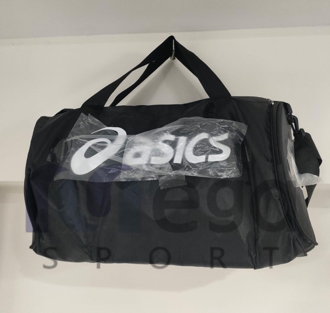 شنطه للجيم ASICS